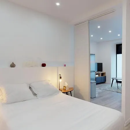 Luxurious And Cosy In The Center Of 14 * Parigi