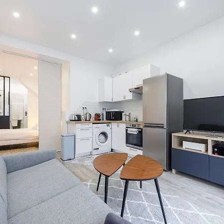 Luxurious And Cosy In The Center Of 14 Parigi